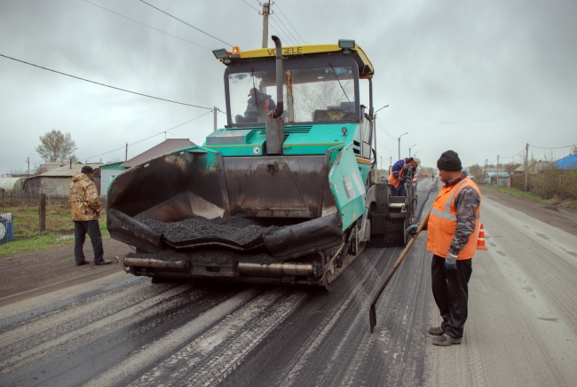 Привлекут к ремонту дороги три подрядчика