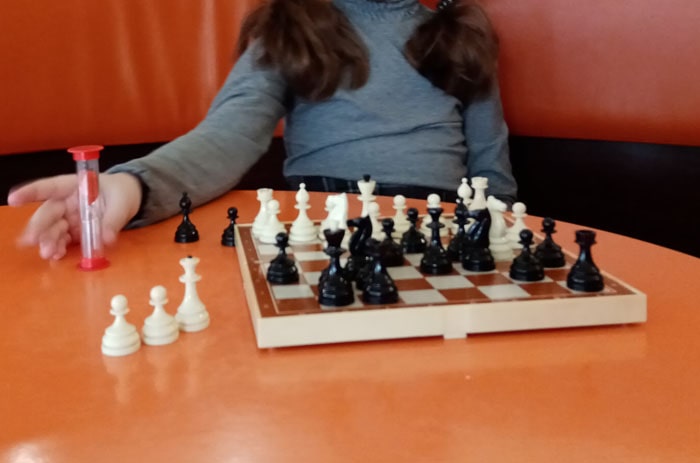 Шахматистка в 8 лет